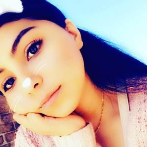 Meet your Posher, Sandra